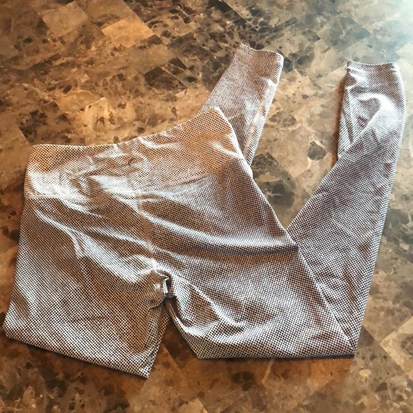 Zyia Racer Leggings - Picture 5 of 6